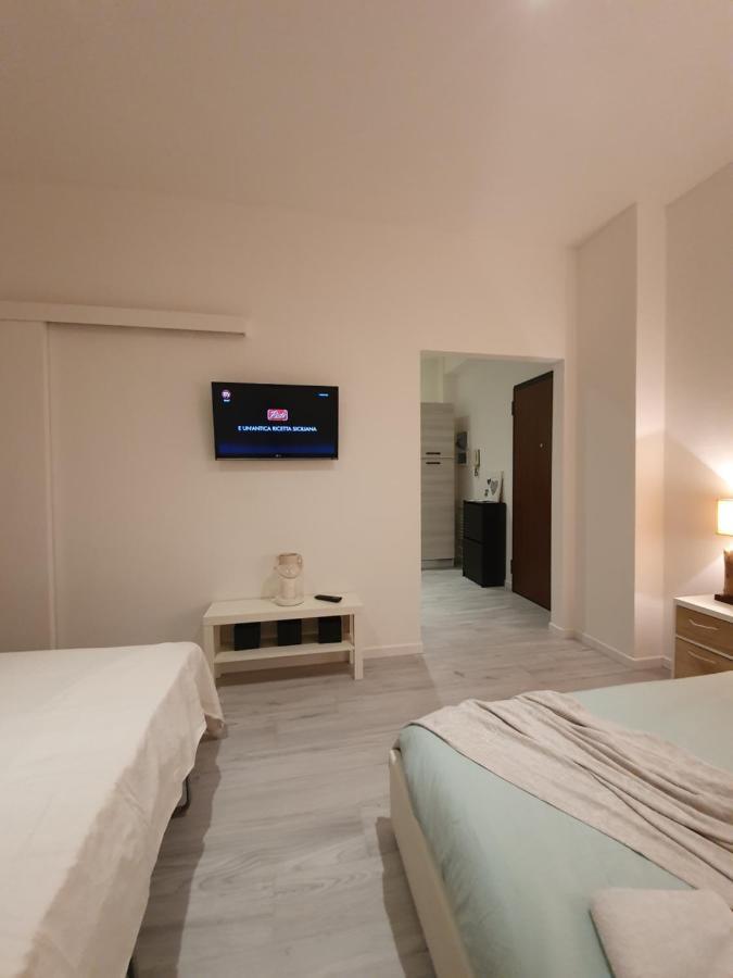 San Siro Suite Caldera Milaan Buitenkant foto